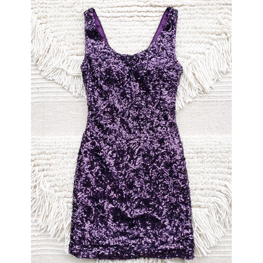 LA FEMME purple sequin scoop neck bodycon mini dress 0